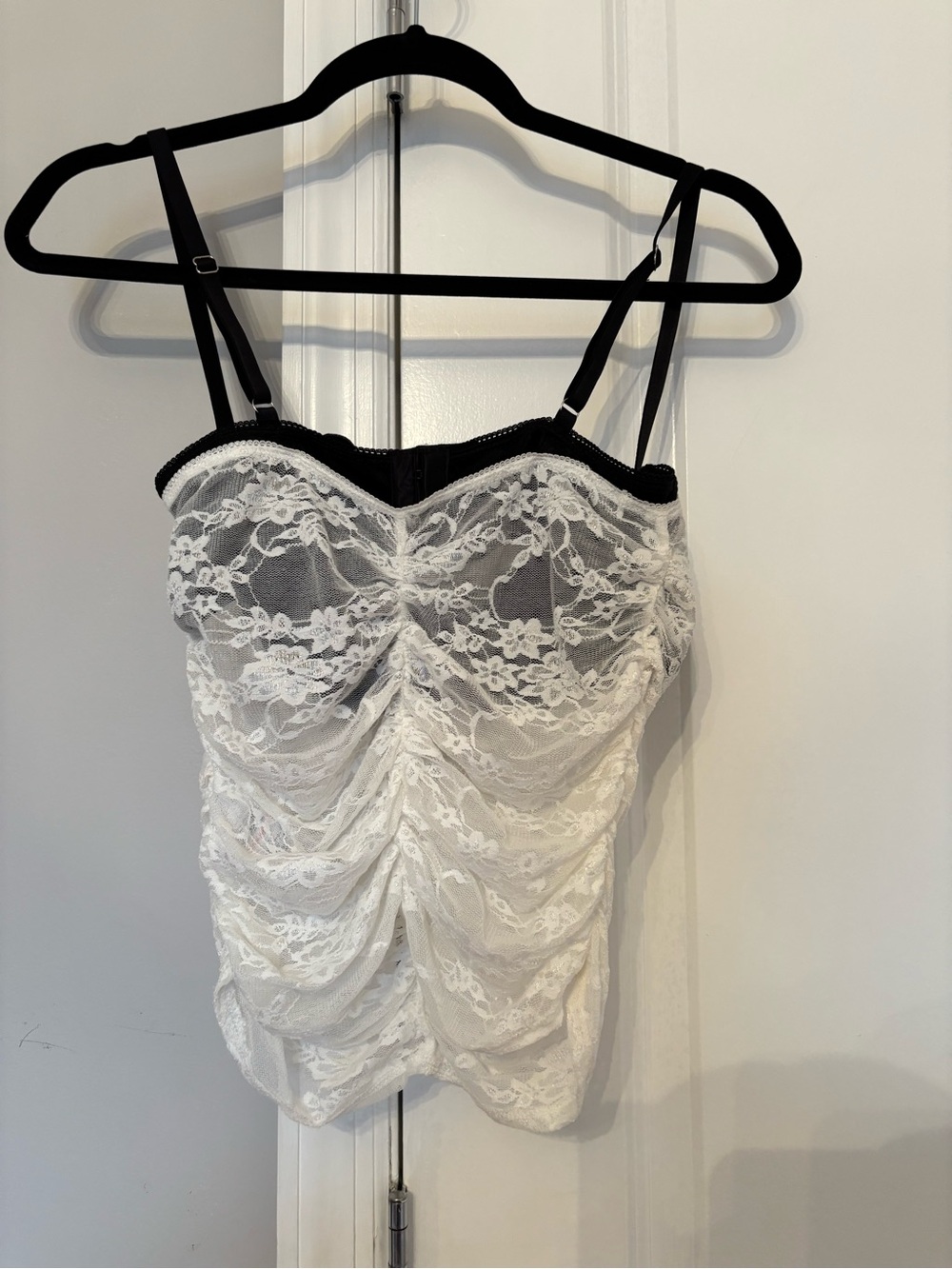Edikted Black and White Lace Bustier Tank Crop Top Size Medium